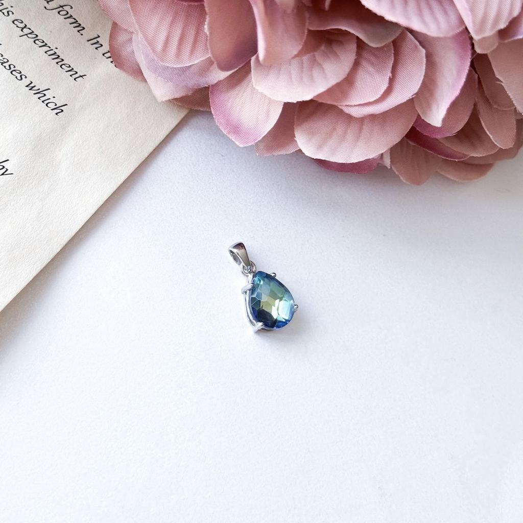 Silver Pendant with Mystic Topaz 3.175ct (2158004)