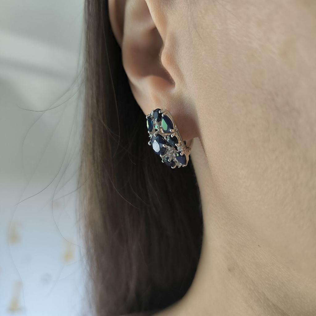 Серебряные серьги с натуральным сапфиром 7.608ct, фианитами (2180944)