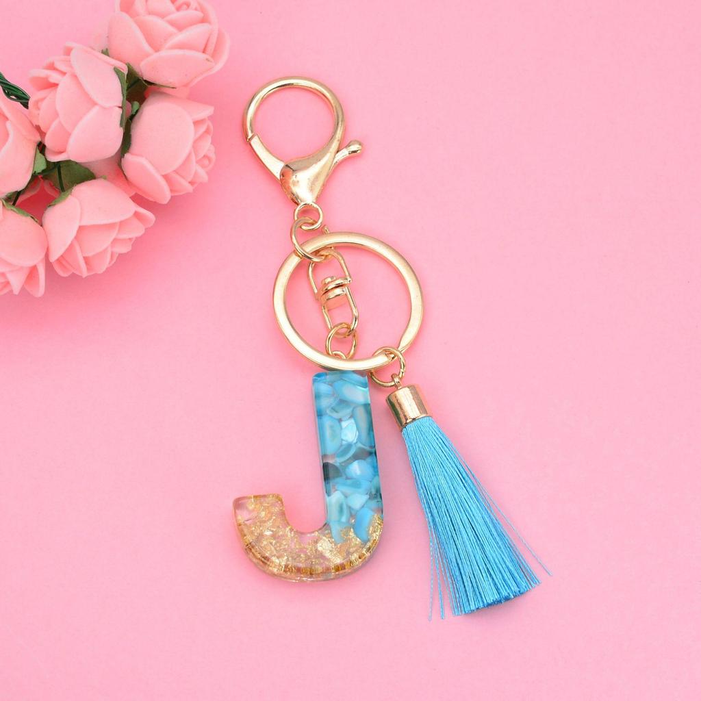 Синий брелок с кисточкой и 26 подвесками в виде английских букв - подвеска-капля из смолы для сумок и автомобилей, унисекс.