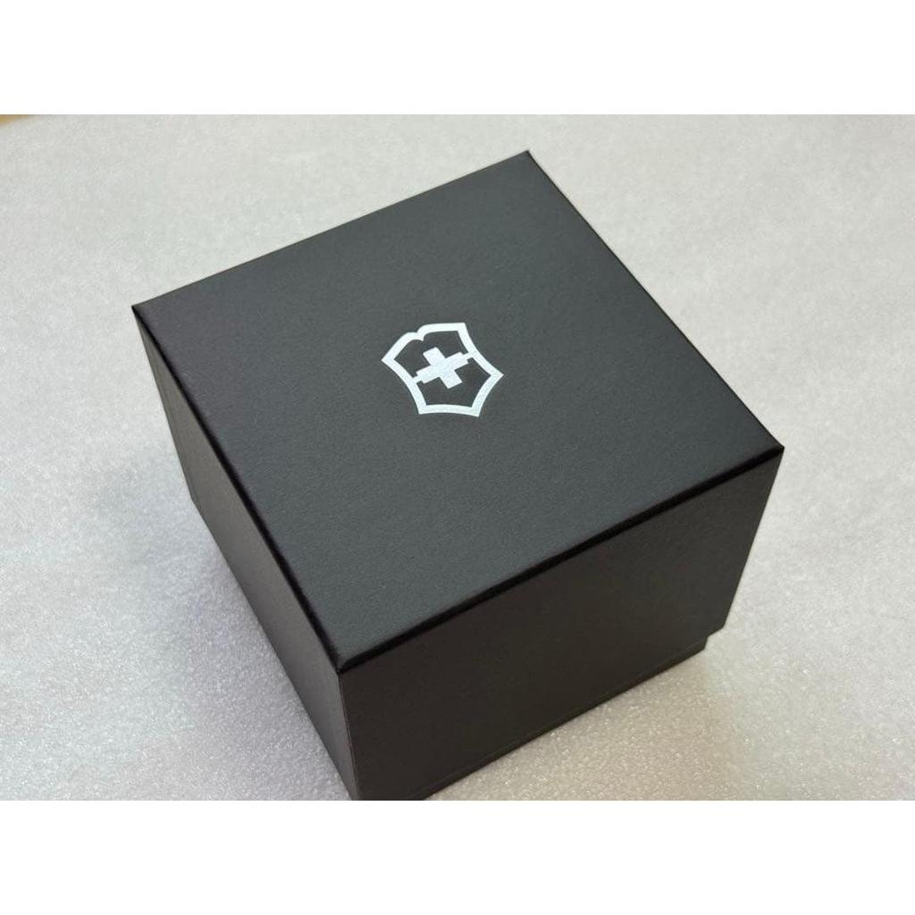 Б/у Victorinox I.N.O.X. V watch 37мм