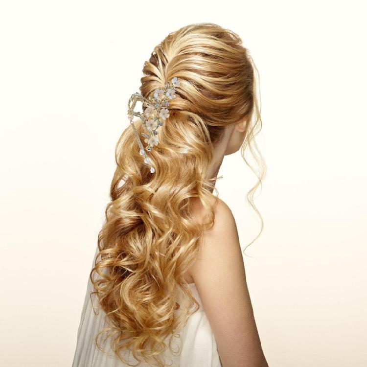 Pearls Tassels Hair Claw Clip with Flower Design And Gentle Hold For Long Fine Hair Updos Bun Hair Styling Accessory