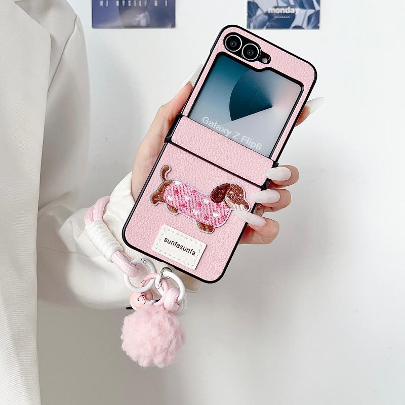 Мультяшный чехол из искусственной кожи для телефона Samsung Galaxy Z Flip 6 5 4 3 Flip6 Flip5 Flip4 Flip3 5G с ремешком на запястье и защитной крышкой шарнира
