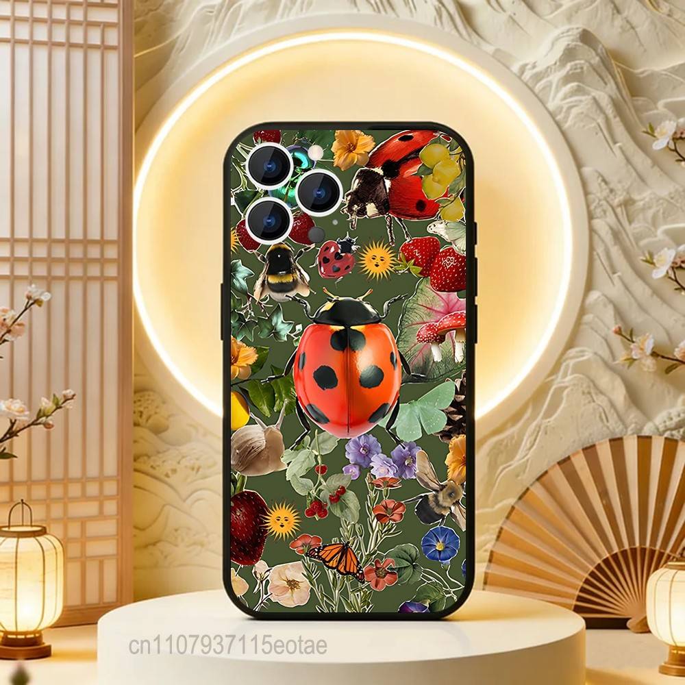 Насекомое Семиточечная божья коровка Для iPhone 12,16,13,14,15,17,11,Pro,Max,Plus,E,Air,Mini ТПУ Мягкий приятный для кожи чехол для телефона