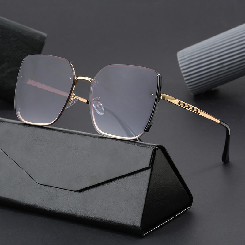 Custom Logo Retro Square Sunglasses for Women New Arrival UV 400 Anti-Radiation Classic Metal Fashion Sun Glasses