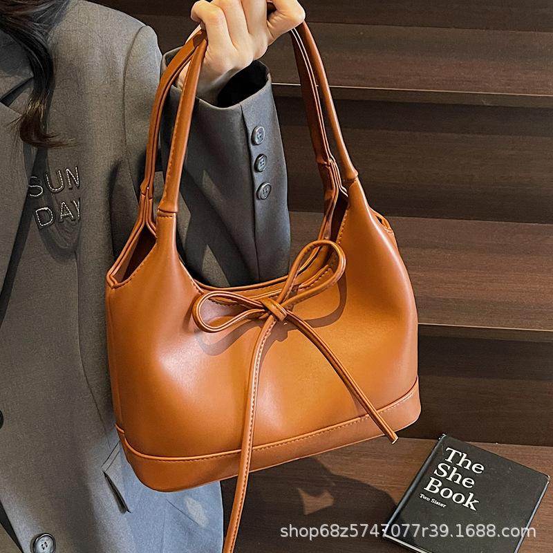 Versatile Bow Underarm Big Bag Women's 2025 New Fashion Oil Wax Leather Commuter Bag Retro Texture Tote Bag