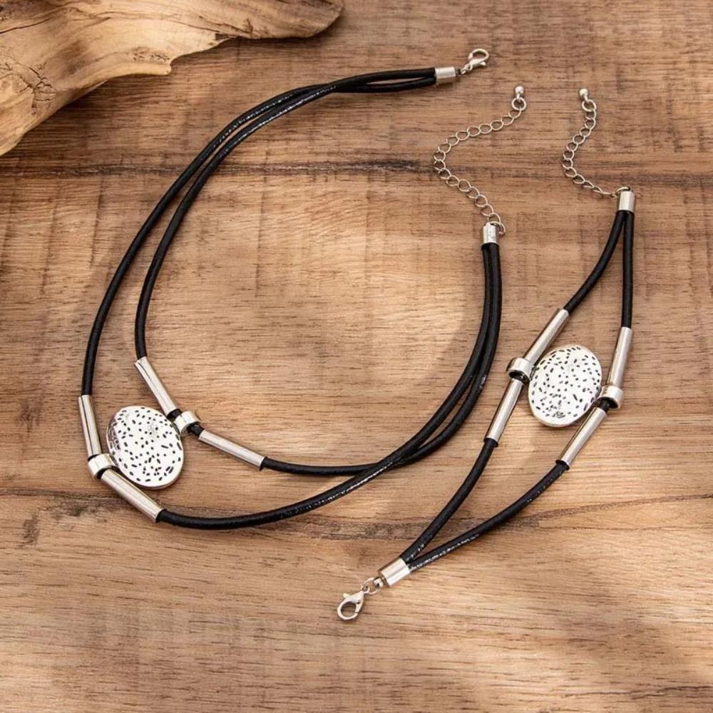 2Pcs/Set Large Necklace Pendant Bohemian Necklace Chain Choker New Necklace Bracelet Set