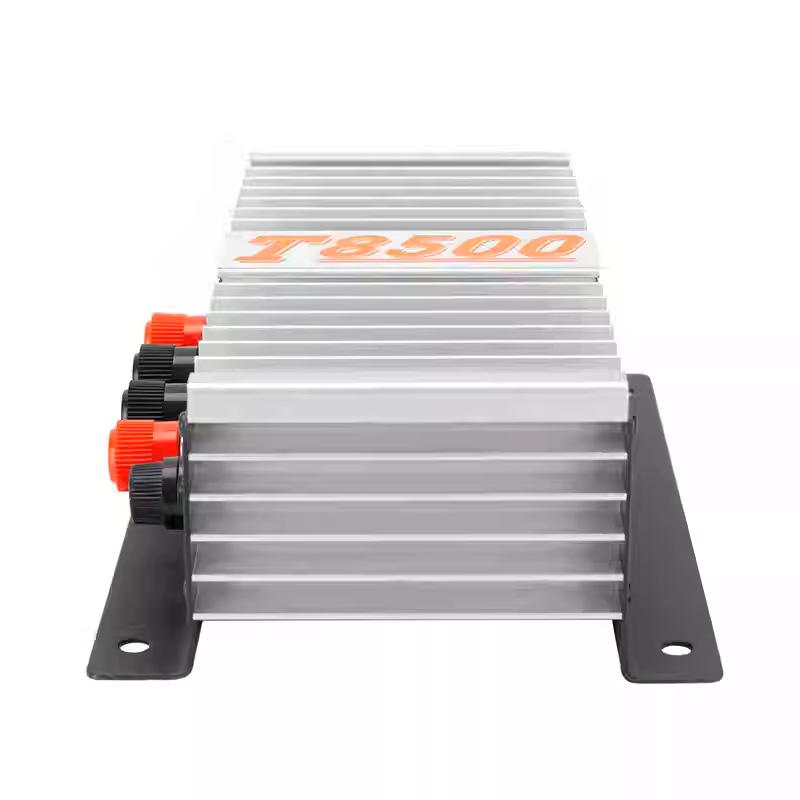 Vehicle Walkie-Talkie Power Supply T8500: 50A Truck Transformer, 24V to 13.8V.