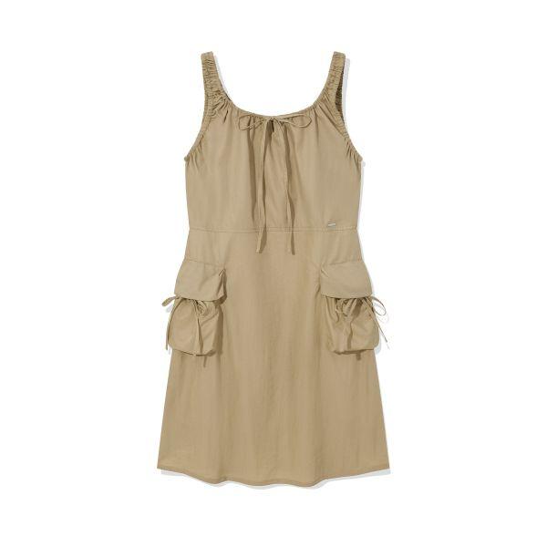 Covernat Early Autumn Pleated Solid Color Casual Simple Large Pocket Sleeveless Dress Women dress Beige CO2502OP74BE