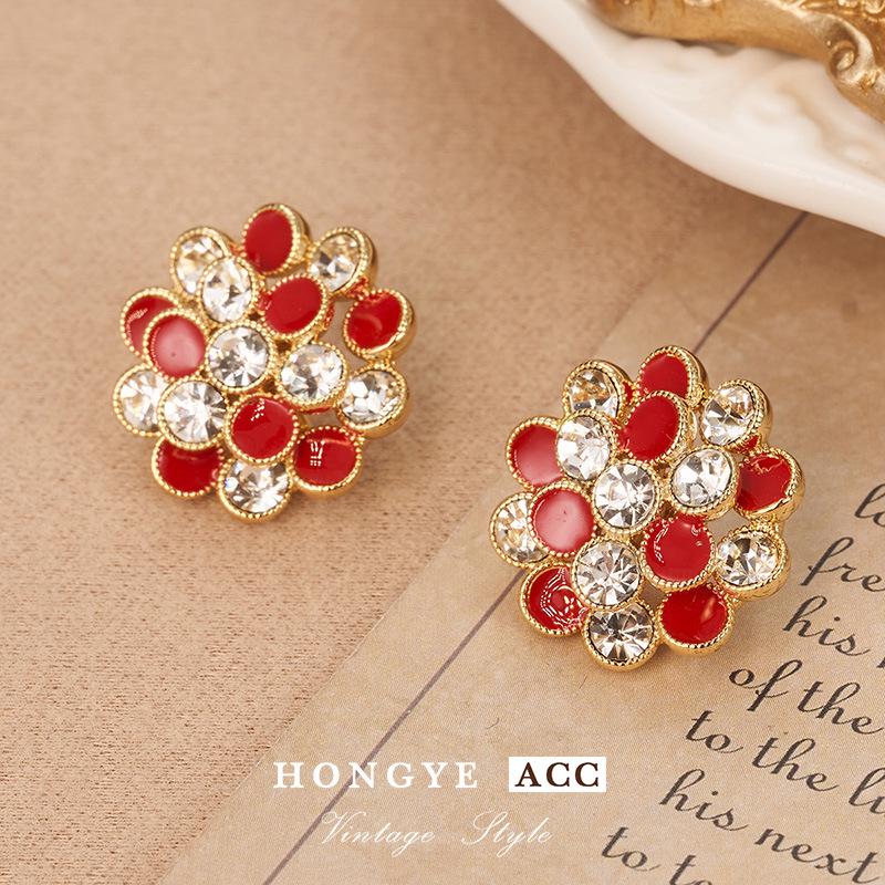 Элегантные ретро серьги-камелии с бриллиантами и вращающимся цветочным дизайном