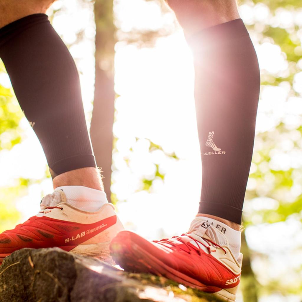 Mueller Градуированная компрессия Голень УФ Влагоотвод Быстросохнущие Гетры Размер 45021, Защита, Влагоотвод, Сушка, Утеплители, Маленький, (Пакет 2)