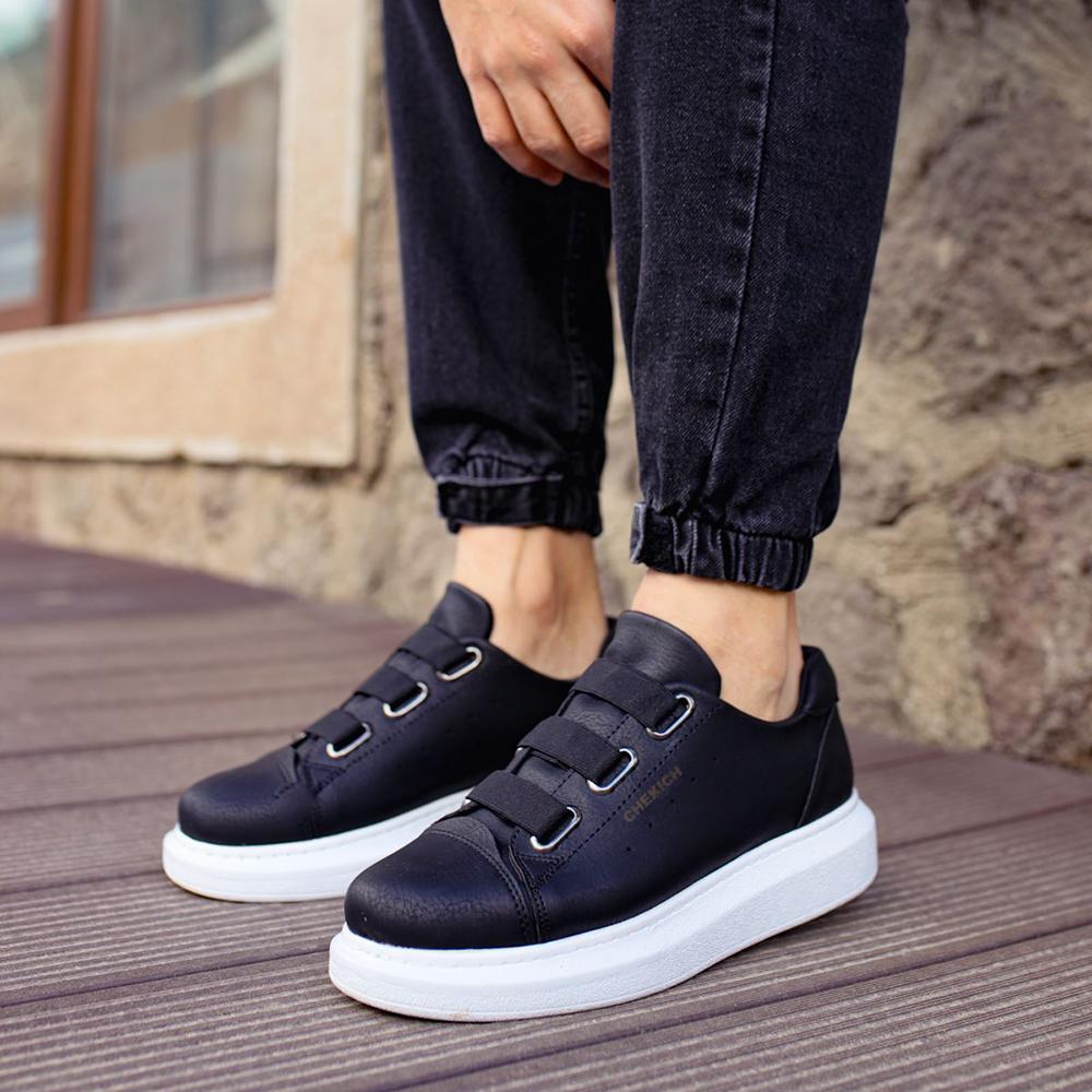 Chekich Мужская обувь Кроссовки белого цвета из искусственной кожи Летний сезон на резинке Удобные модные спортивные легкие дышащие CH253