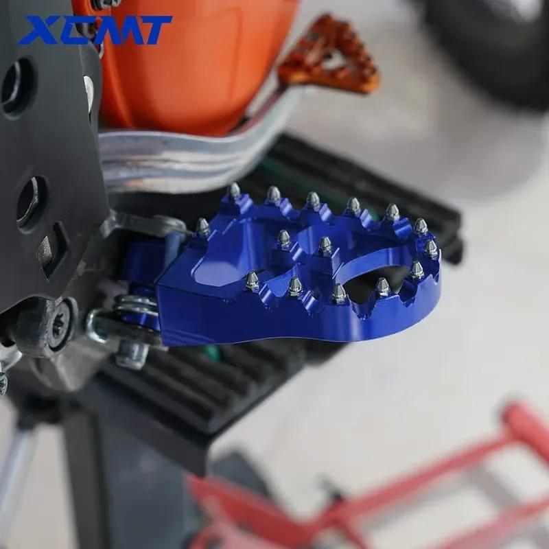 Motorcycle CNC Foot Peg For YAMAHA YZ85 YZ125 YZ250 125X YZ250F YZ250FX 450FX YZF WRF 250 426 450 YZF250 WRF250 WR450F 2001-2023
