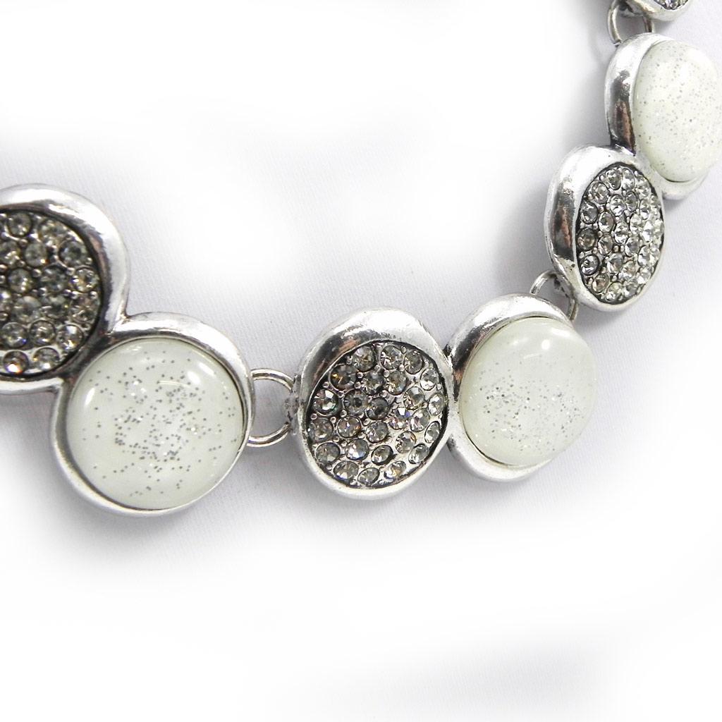 NOA [G8326] — Белое дизайнерское колье «Сисси»