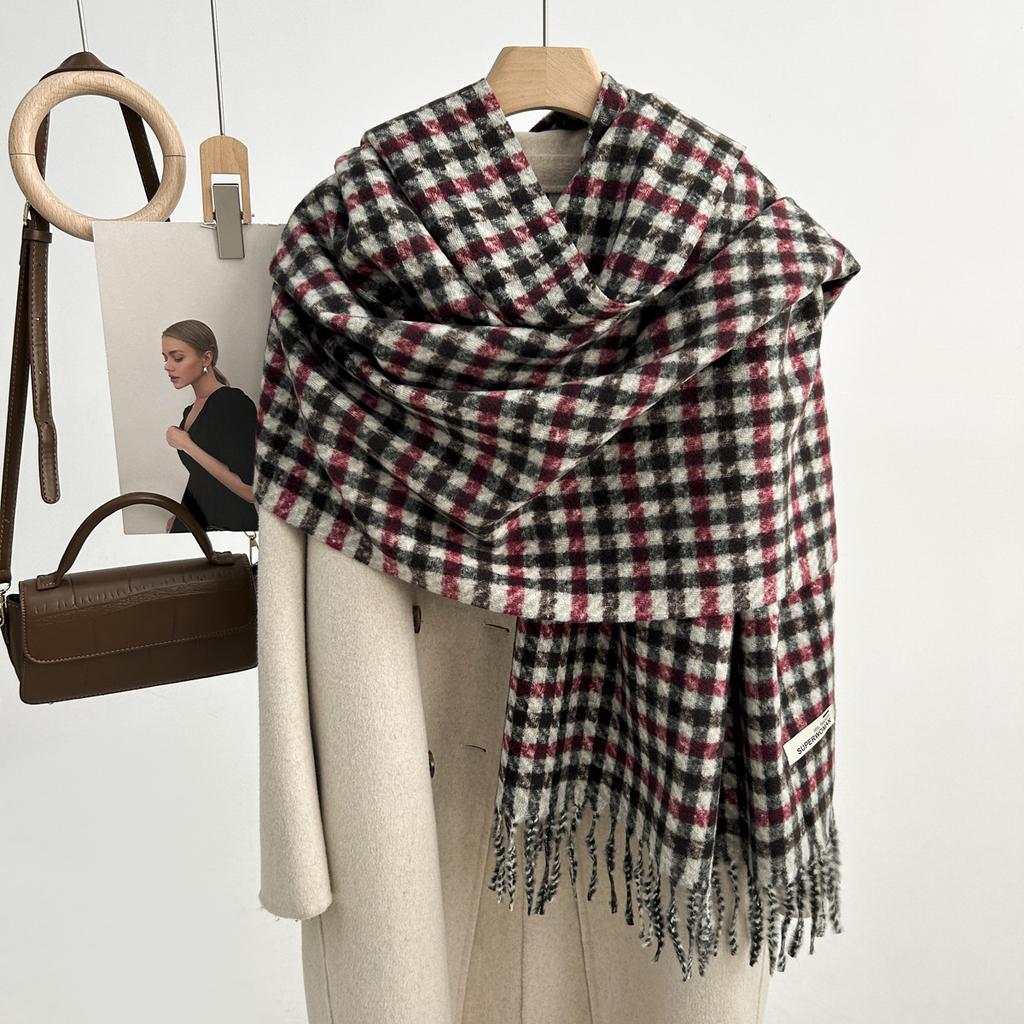 Versatile Imitation Cashmere Tassel Soft And Sticky Plaid Scarf For Women'S Winter Luxury New Fashionable Thickened Warm Shawl