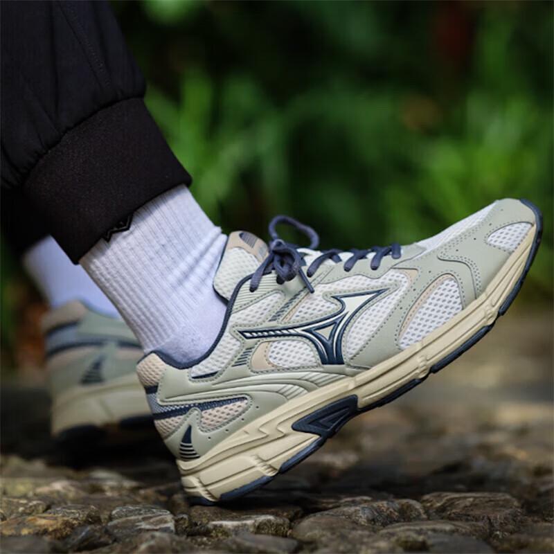 Mizuno D1GH2229-16 Сетчатые повседневные кроссовки для бега