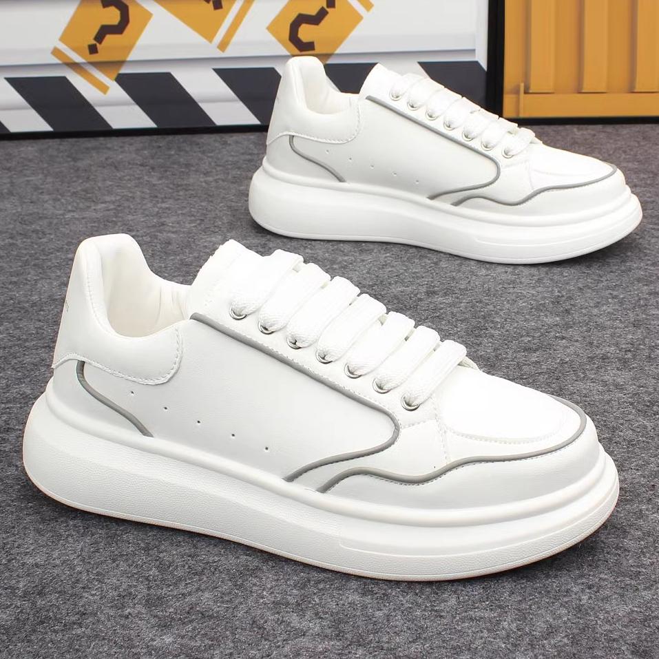 Fashion Brand Couple's White Shoes for Men and Women, Versatile Lightweight Casual Sports Shoes for Men, Thick-soled Sneakers