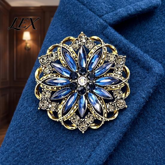 Decorative Alloy Jewelry Hollow Rhinestone Flower Brooch, Vintage Floral Lapel Pin for Shirt Collar Clip Women, Bling Badge Clothing Accessories