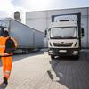 Складной автомобильный солнцезащитный козырек на лобовое стекло Автомобильные солнцезащитные чехлы Защита от солнца Блок от жары для грузовиков Защита от УФ-лучей Чехол 220x80 см