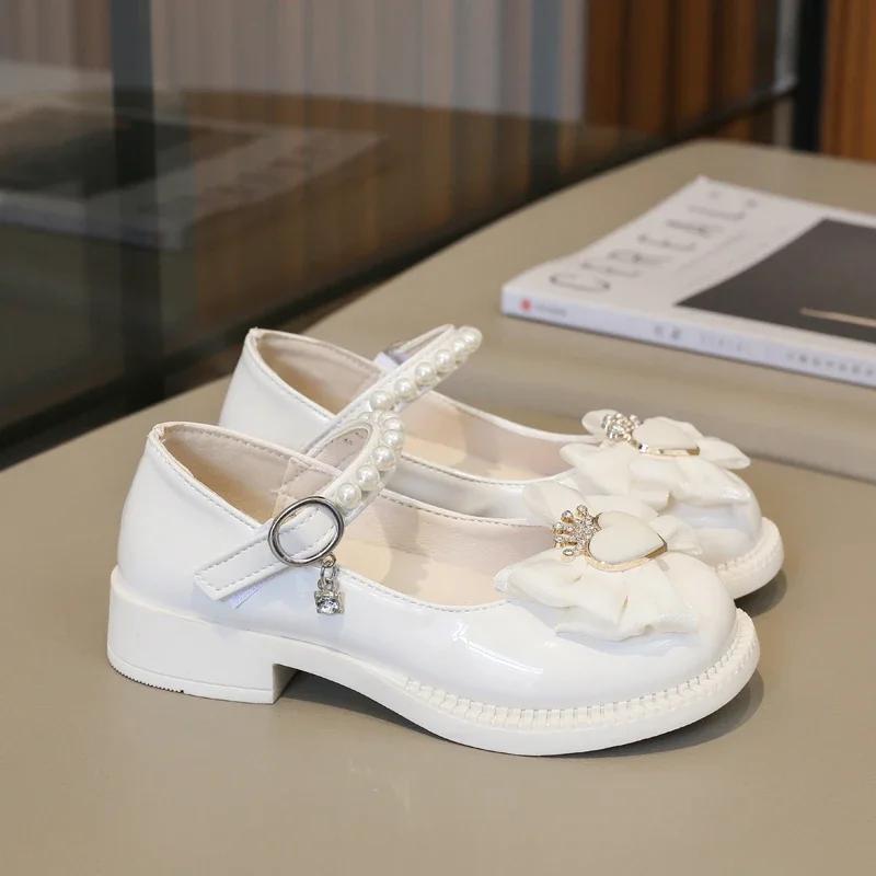 Туфли Мэри Джейн из кожи для девочек для свадебной вечеринки, детская модная обувь, милые туфли-лодочки с короной и бантом, элегантные детские туфли-балетки для принцессы