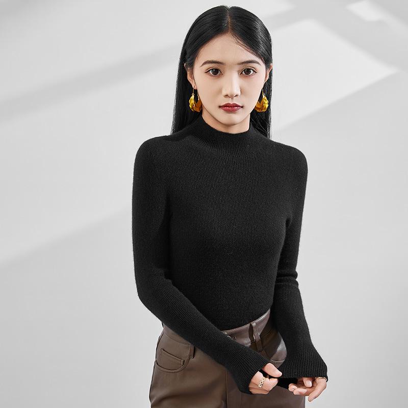 Women's Striped Cashmere Knit Sweater: 2025 Autumn/Winter, Soft & Fluffy, Elegant Slim-Fit Half-High Neck Base Layer.