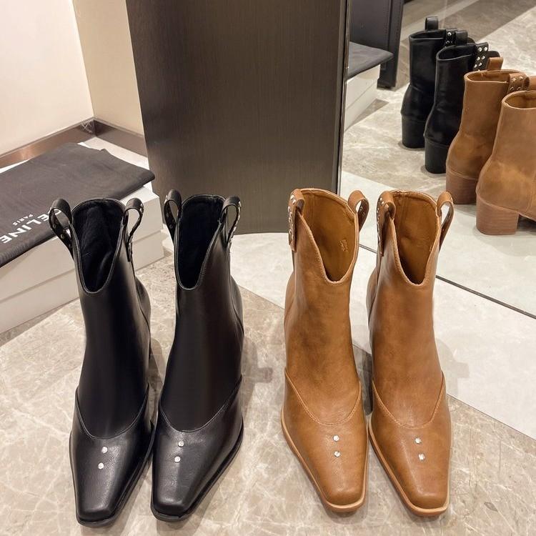 Ботильоны женские из искусственной кожи с острым носком сзади в стиле ретро на высоком каблуке женские ботинки в стиле вестерн модные короткие ботинки с заклепками D182