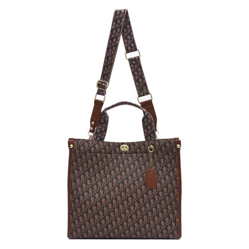 2025 Autumn and Winter New Fashion Trend Large Capacity Tote Bag Shoulder Bag Versatile Retro Exquisite