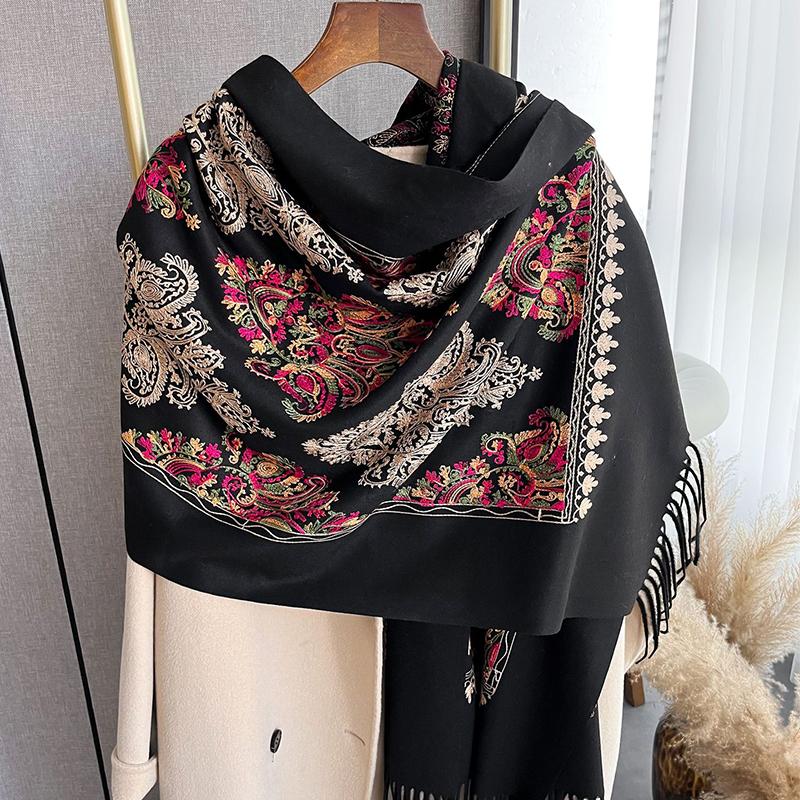 Winter Warm Cashmere Scarf for Women Floral Embroidery Pashmina Blanket Thick Shawl Wrap Neckerchief Elegant Lady Poncho Bufanda