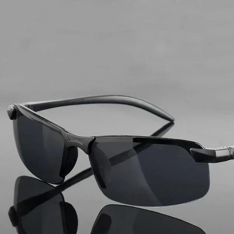 1/2/4/8Pcs Night Vision Men Women Sunglasses Day Night Driving Eyewear Outdoor Sports PC Frame Women Fashion Sun Glasses