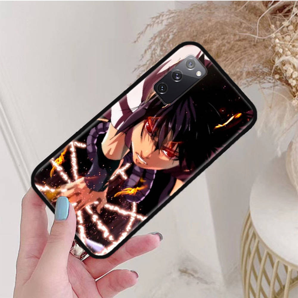 Черный чехол для iPhone 16 15 Plus 14 13 12 11 Pro 8 6 SE XR XS Max P30 Nova 5T Y5P Y6 Y7 Y8P Y9 Realme C30 C33 C31 W-80 Наруто Учиха Саске
