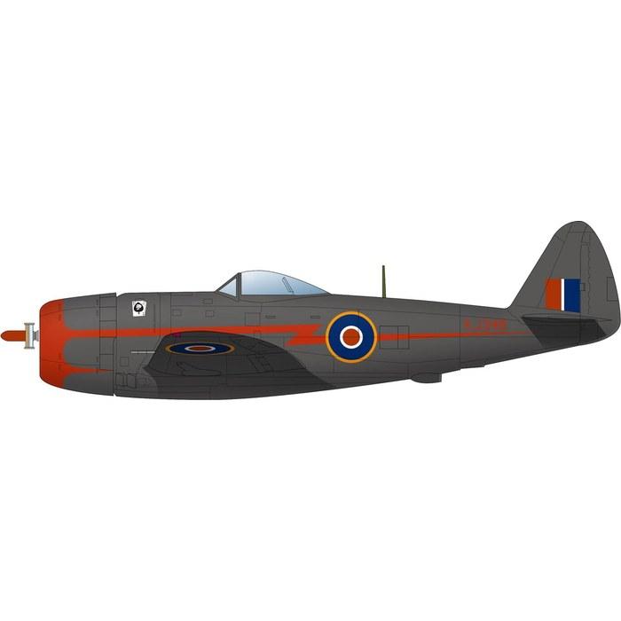 Platz 1/144 WWII British Air Force Fighter Thunderbolt Mk.II Bubbletop 2-Kit Model PDR-25 76mm