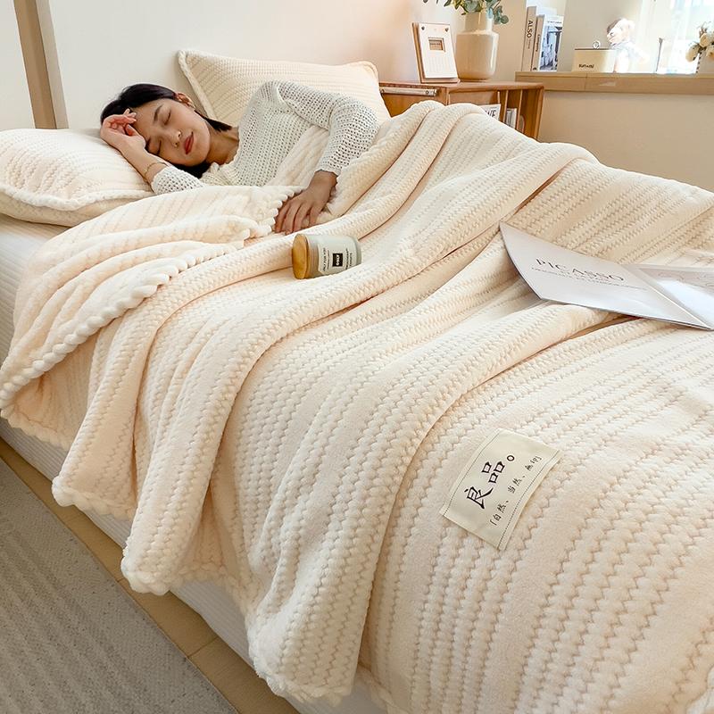 Category A Thicken Jacquard Velvet  Warm  Autumn Winter Blankets Soft Skin-friendly Warmth Sofa Blanket Warmth Comfortable Duvet