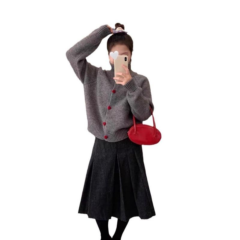 Весна новая любовь дизайн пряжки чувство вязаный кардиган свободный мягкий восковой темперамент свитер куртка женская