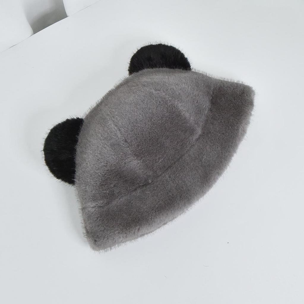 A Faux Mink Fur Environmentally Friendly Artificial Fur Bear Ear Hat for Women with Thick Winter Ear Protection