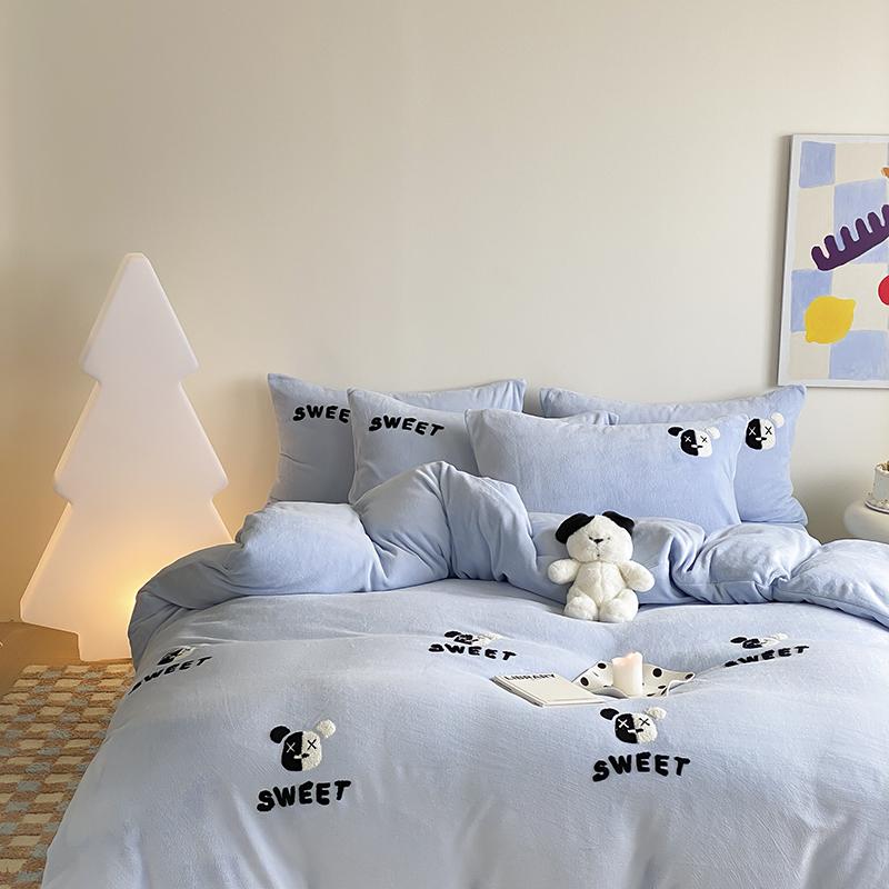 Mei Yun Ge Thick Milk Velvet Cartoon Towel Embroidered Cool Bear Series Four Piece Set