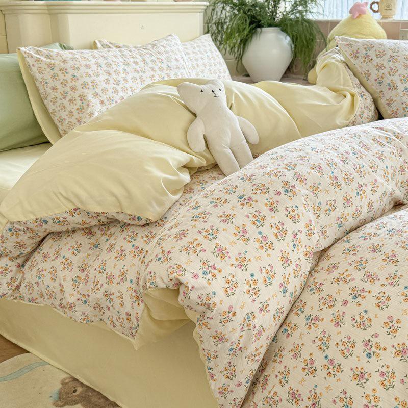 Комплект постельного белья из четырех предметов на лето из двухслойной марли класса А с цветочным принтом и пузырчатого хлопка