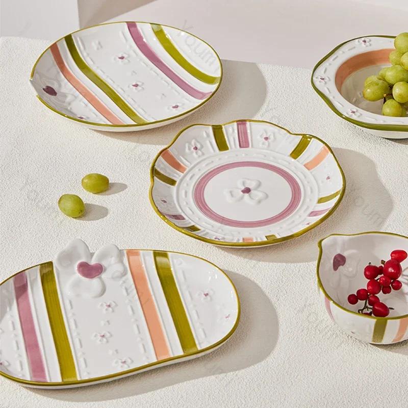Изысканные рельефные керамические тарелки, симпатичные нестандартные салатницы, десертные миски, бытовые изысканные блюда, тарелка для стейка, уникальная столовая посуда