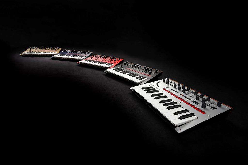 Аналоговый монофонический синтезатор KORG Monologue BL Monologue темно-синий 25 клавиш 16-шаговый секвенсор с осциллографом Питание от батареек Легкий Идеальный для