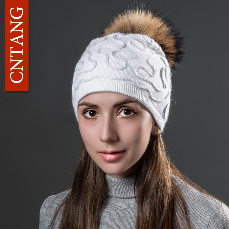 Multiple Styles Women Hat Fashion Pompom Raccoon Fur Cap Winter Knitted Wool Warm Hat Women Butterfly Casual Beanies