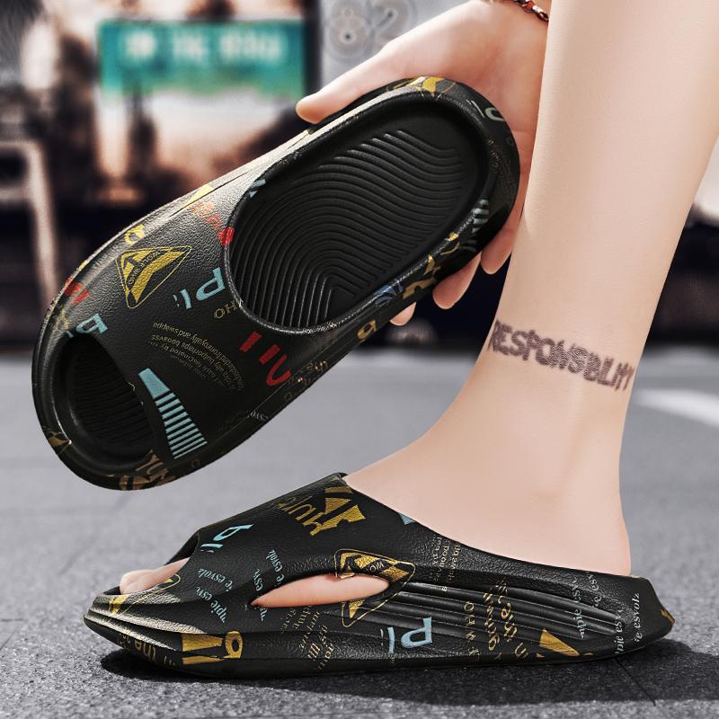 Мода Модные новые сандалии для мальчиков Повседневные модные мужские тапочки летние шлепанцы для улицы пляжные сандалии Легкая мужская обувь для ванной
