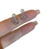 Small, exquisite and simple zircon stud earrings for women's high-end temperament earrings for women's new popular earrings.