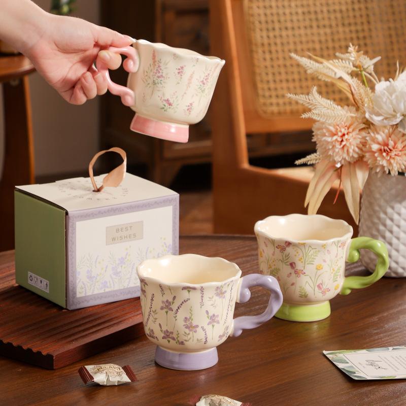 Ретро Кружка с Цветком и Керамическая Изысканная и Красивая Чашка для Питья Завтрак Кофе Сувенир для Девочек