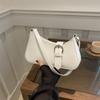 Underarm bag women's new high-value messenger bag single shoulder niche design textured baguette bag women's bag