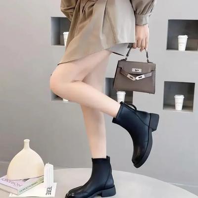 Женские Короткие Туфли Элегантные на Среднем Каблуке с Круглым Носком Водонепроницаемые Ботильоны Дизайнерские Роскошные Ботинки Новинка Шикарные Женские Ботильоны