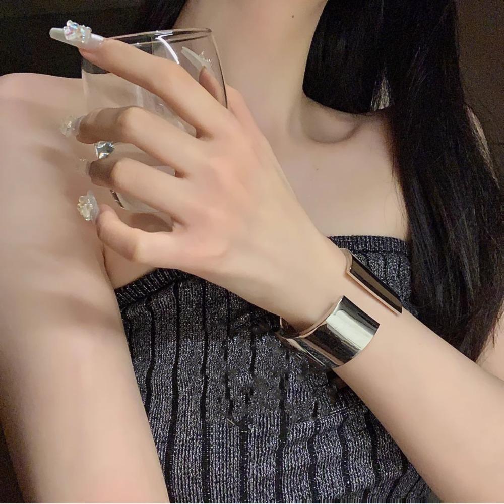 Smooth Surface Wide Open Bangle Metal Exaggerated Bracelet African Cuff Bangles Women