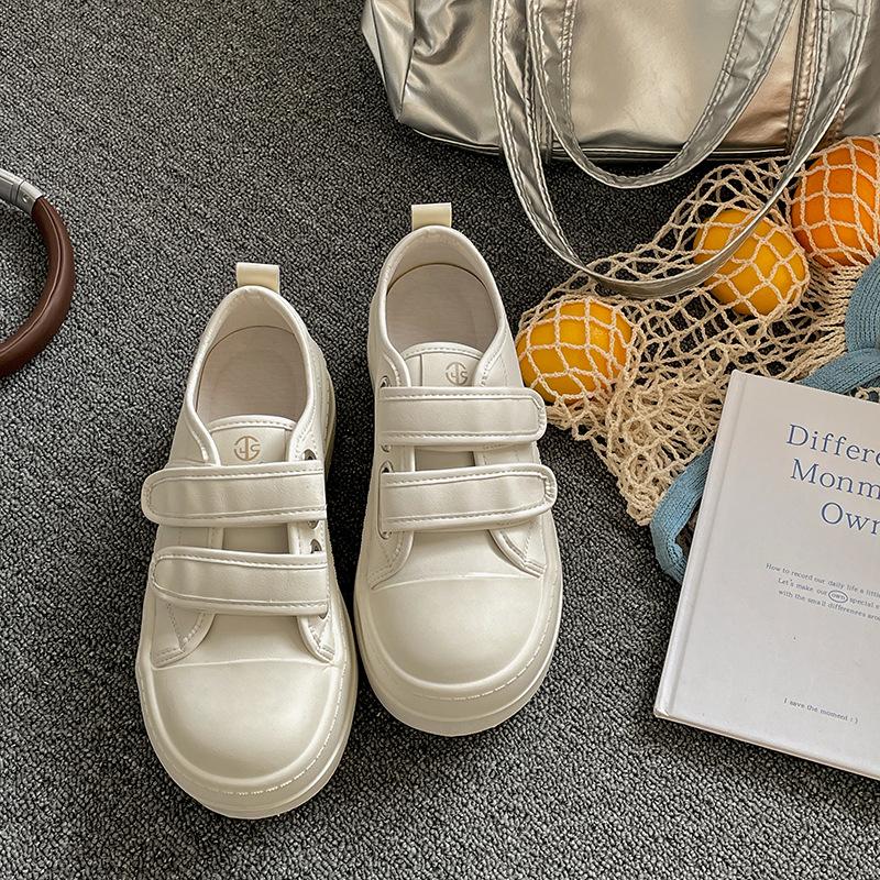 Классические белые круглоголовые платформы на липучке белые туфли женские весенние легкие кеды