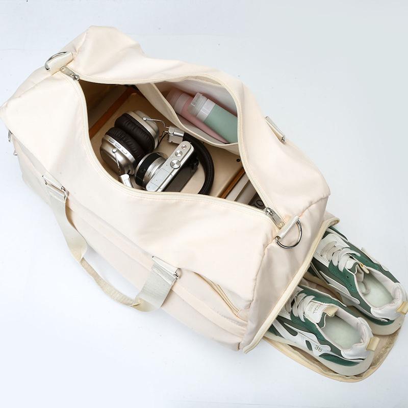 Легкий, вместительный набор дорожных и спортивных сумок с тележкой