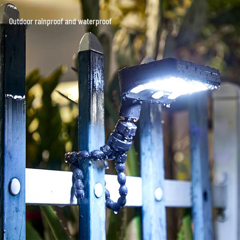 Minggu Outdoor Solar Octopus Clip Light