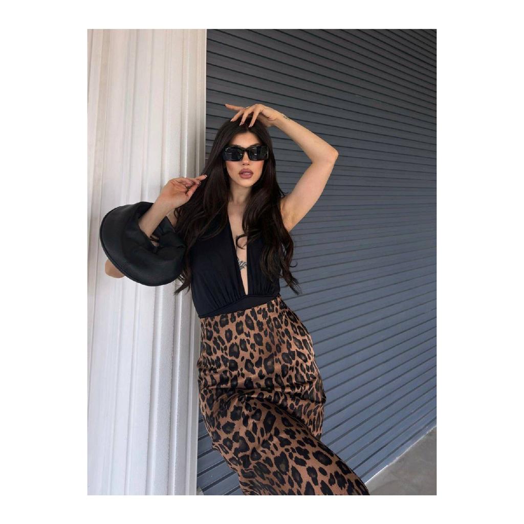 Women's Leopard Patterned Skirt