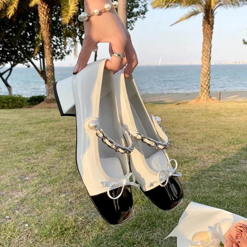 Fashion Retro Square Toe Chunky Heels Mary Jane Shoes New Color Matching Bow Chain Pumps Outdoor Dress Soft Ballet Shoes 2024