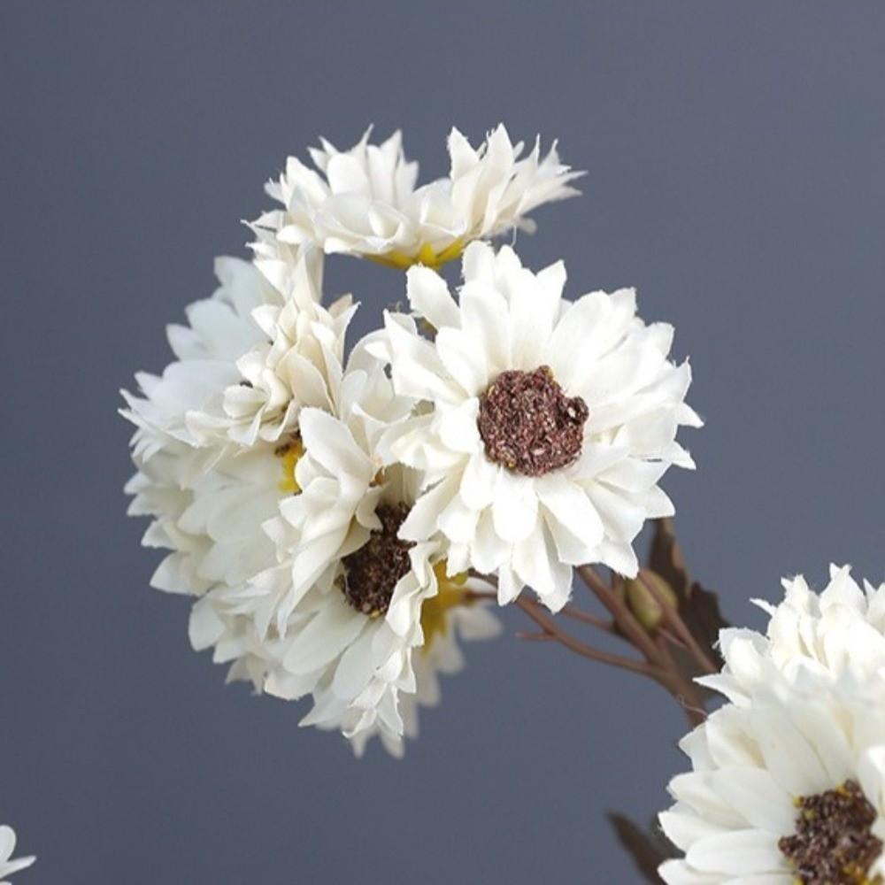 Lifelike Fake Chamomile Flowers Eco-Friendly Silk Flowers  Wedding Party Decoration